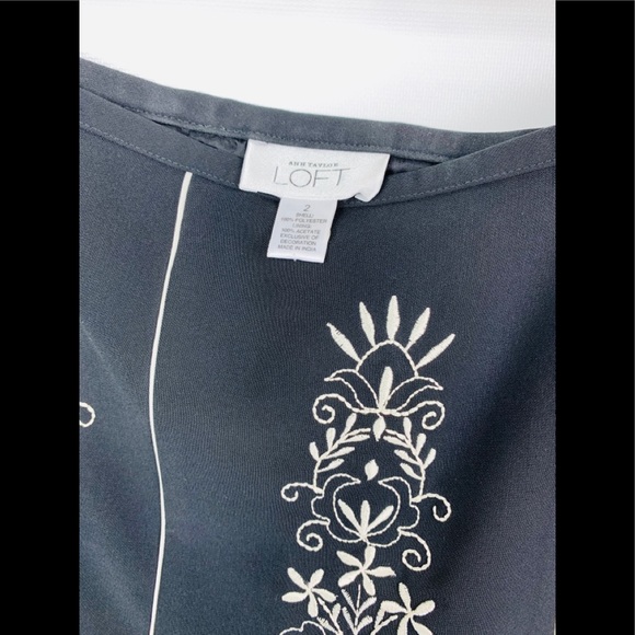 LOFT ANN TAYLOR Fit and Flair Midi skirt - Picture 3 of 8